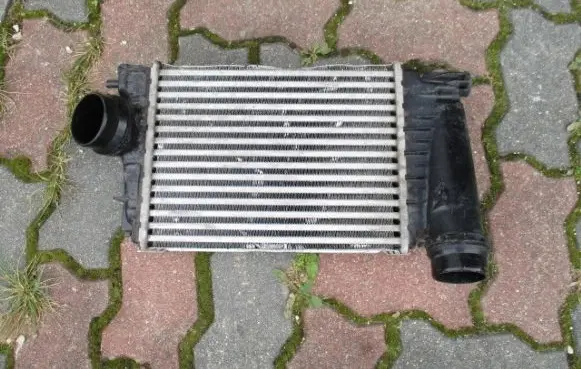 Nissan Qashqai Intercooler radiator