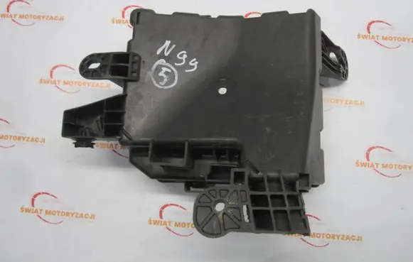 Nissan Leaf I (ZE0) Fuse box set 284B73NE0A