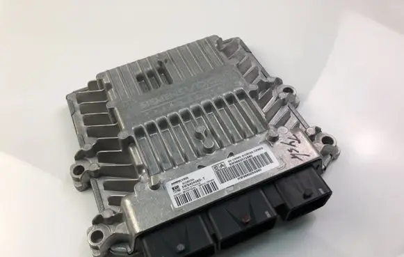 Citroen C4 I Other control units/modules 9663572880