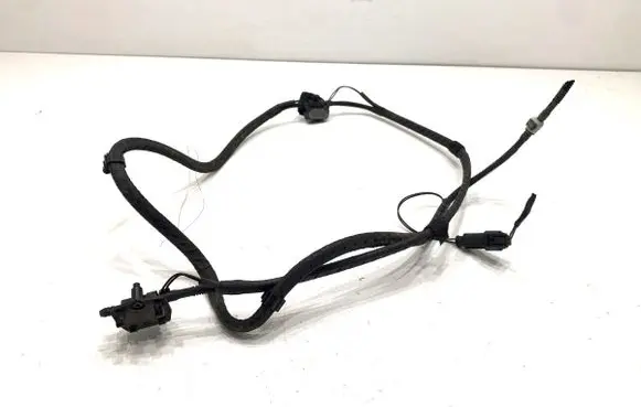 BMW X1 F48 F49 Windshield washer spray nozzle 