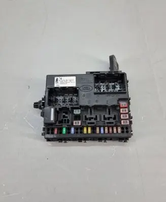 Land Rover Range Rover Sport L461 Fuse module M8E214N030AC