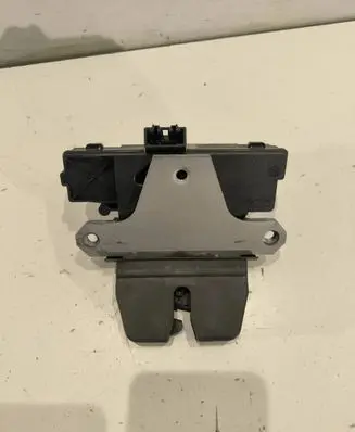 Jaguar X-Type Tailgate/trunk/boot lock/catch/latch 4n51a442a66