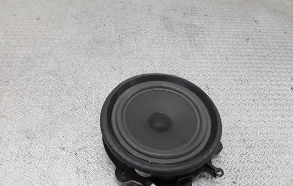 Audi A4 S4 B6 8E 8H Front door speaker 8E0035411