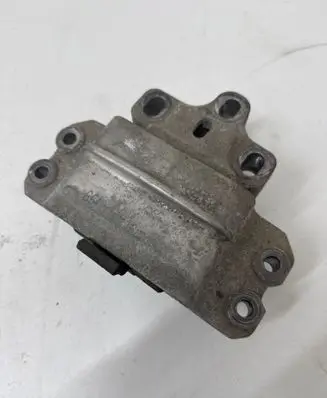 Volkswagen Jetta V Engine mount bracket 1K0199555
