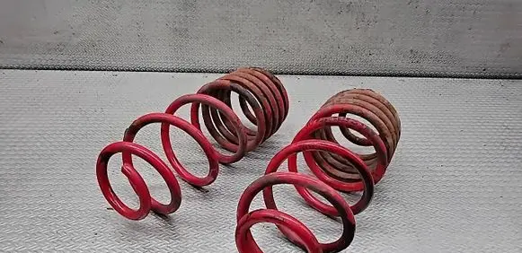 Volkswagen Golf IV Rear coil spring