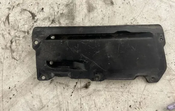 Nissan Navara D22 Other engine bay part 6683201G00