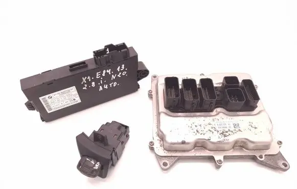 Engine ECU kit and lock set