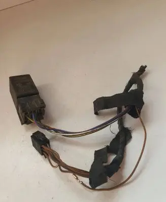 Skoda Octavia Mk1 (1U) Other relay 161919533 72SV100