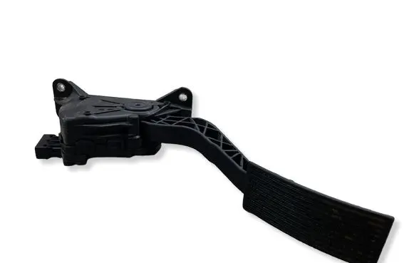 Nissan Navara D23 Accelerator throttle pedal 6PV93390113 180024KJ0A