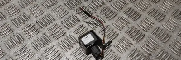 Volvo S80 Airbag deployment crash/impact sensor 8691735