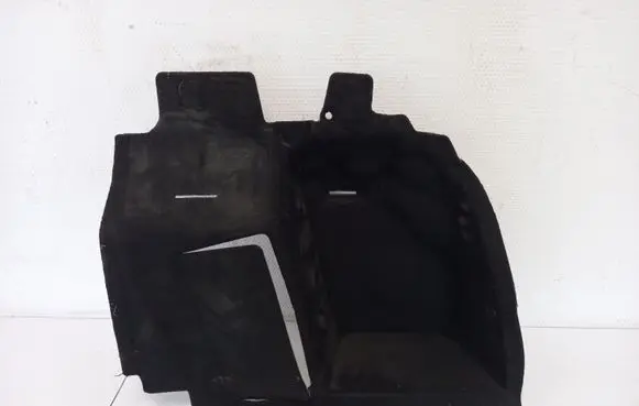 Mercedes-Benz E W212 Other trunk/boot trim element A2126822241
