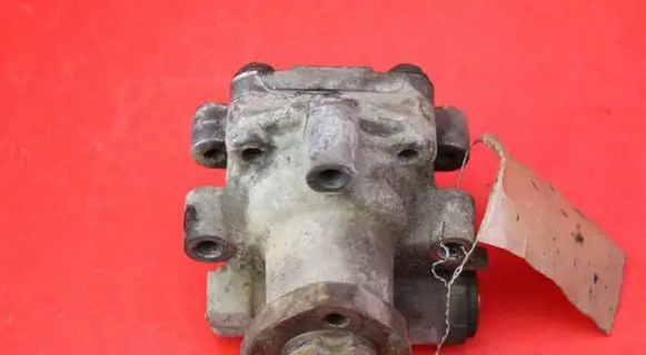 Audi A3 S3 8L Power steering pump 1J0422154B