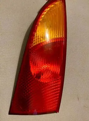 Ford Focus Rear/tail lights XS4113404A