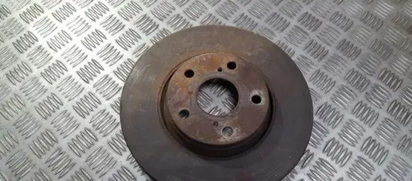 Toyota Avensis T270 Front brake disc