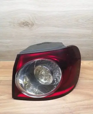 Volkswagen Golf Plus Rear/tail lights 5M0945096N 89033608