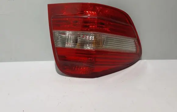 Mercedes-Benz ML W164 Rear/tail lights A1648202164