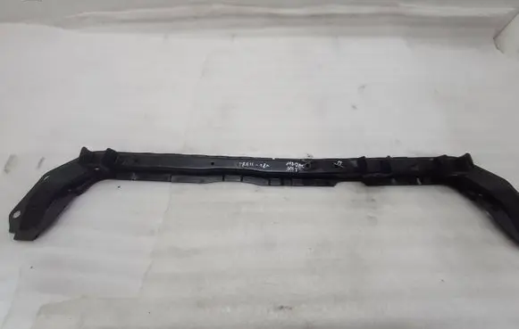 Nissan X-Trail T32 Bottom radiator support slam panel 