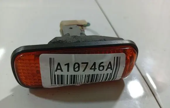 Rover 620 Front fender indicator light 