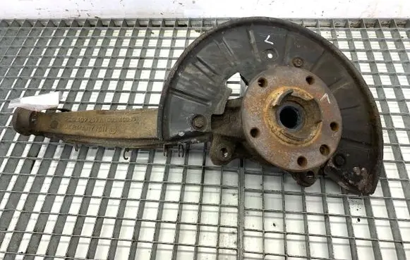 Audi Q7 4L Front wheel hub spindle knuckle 7L0407257A