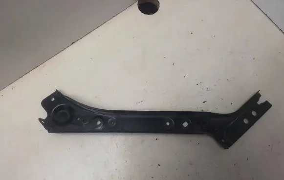 Nissan X-Trail T31 Top upper radiator support slam panel 
