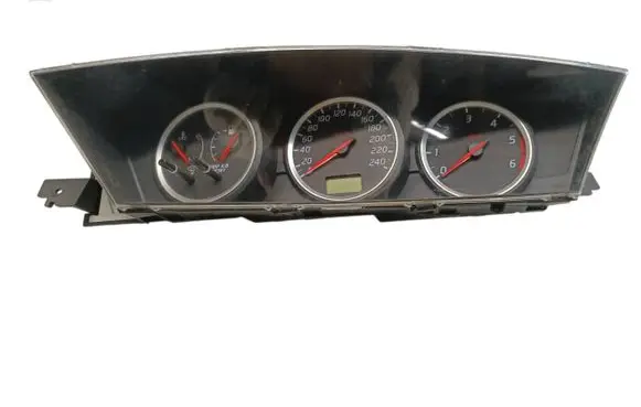 Nissan Primera Speedometer (instrument cluster) AU881