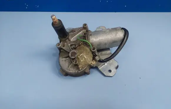 Nissan Terrano Wiper motor 0143600901
