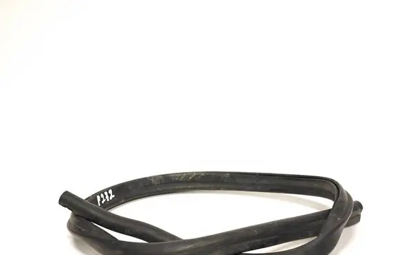 Mini One - Cooper R56 Engine compartment rubber
