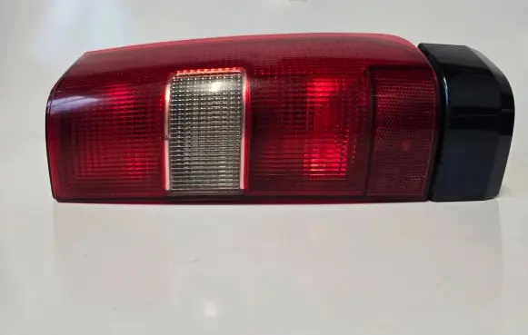 Volvo S70 V70 V70 XC Rear/tail lights 3512320 3512426