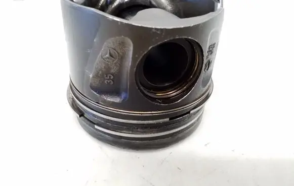 Piston