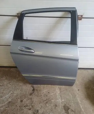 Mercedes-Benz B W245 Rear door
