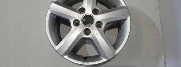 Volkswagen Amarok R16 alloy rim 