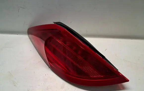 Rear/tail lights