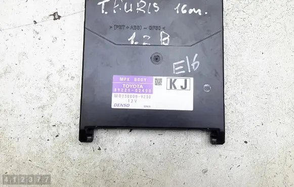 Toyota Auris E180 Engine control unit/module 8922102490