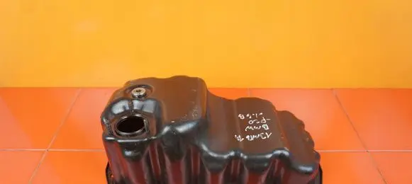 BMW 1 F20 F21 Oil sump 7649311 N13B16A