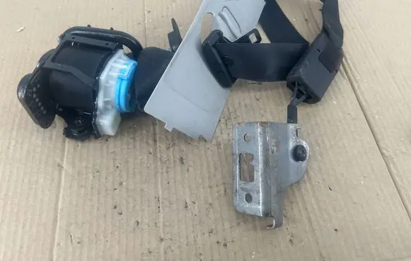Citroen C4 Grand Picasso Front seatbelt 96747820XT 502UG5I2FQ