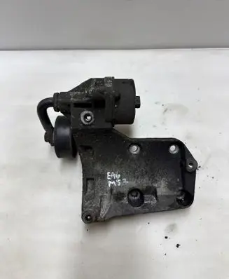 BMW 3 E46 A/C compressor mount bracket 7786194