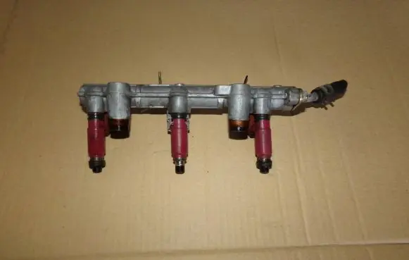 Daihatsu Sirion Fuel main line pipe 