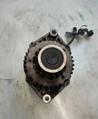 Chevrolet Cruze Generator/alternator 13580078