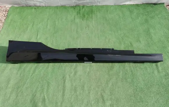 BMW 8 G15 Sill 8074812