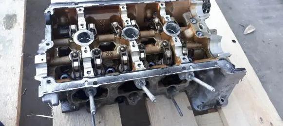 Audi Q5 SQ5 Engine head 06E103404T