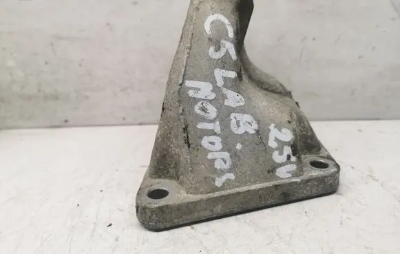 Audi A6 S6 C5 4B Engine mounting bracket 4B0199308