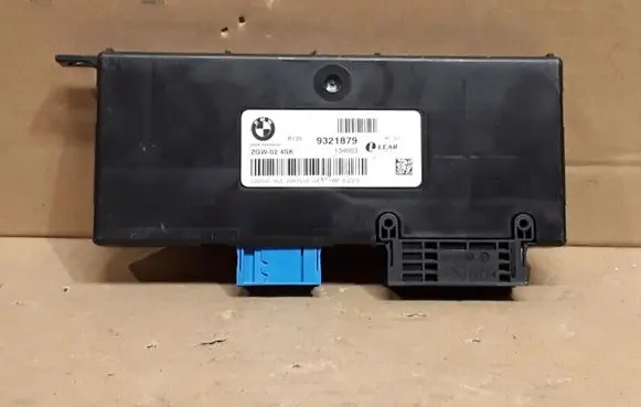 BMW 5 F10 F11 Gateway control module 9321879