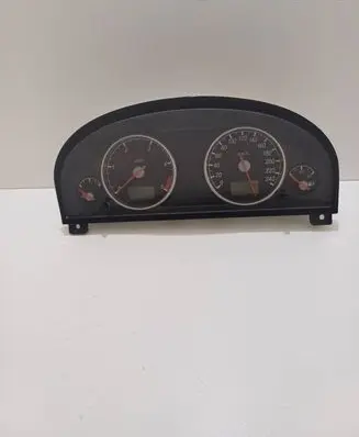 Speedometer (instrument cluster)
