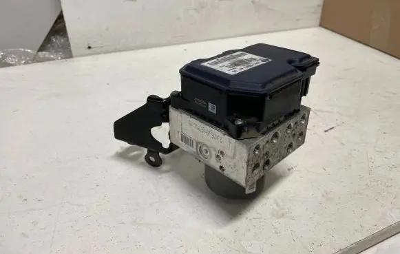 Ford S-MAX ABS Pump 9G912C405