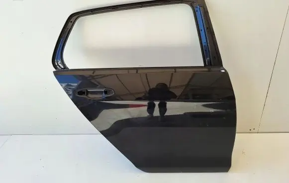 Volkswagen Golf VII Rear door 5G4833312L