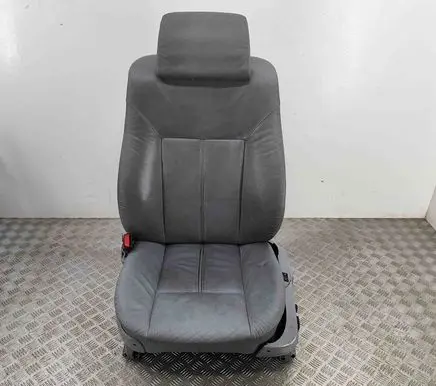 BMW 7 E38 Front driver seat 8360833 0130002465