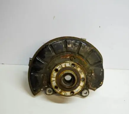 Volkswagen PASSAT B6 Front wheel hub