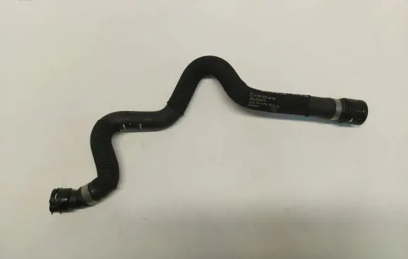 Mercedes-Benz CLA C118 X118 Engine coolant pipe/hose A2470303400