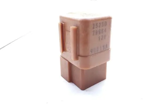 Nissan Almera Hazard warning light relay 2523079964 90215A