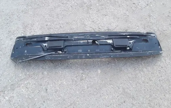 BMW X5 E53 Rear window tailgate spoiler 7025611 20628000